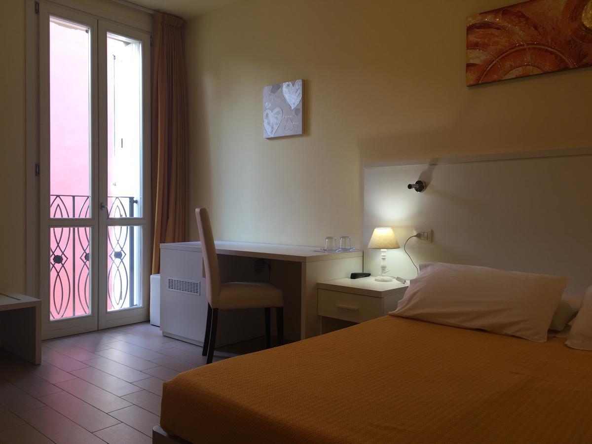 Hotel Soresina Kültér fotó
