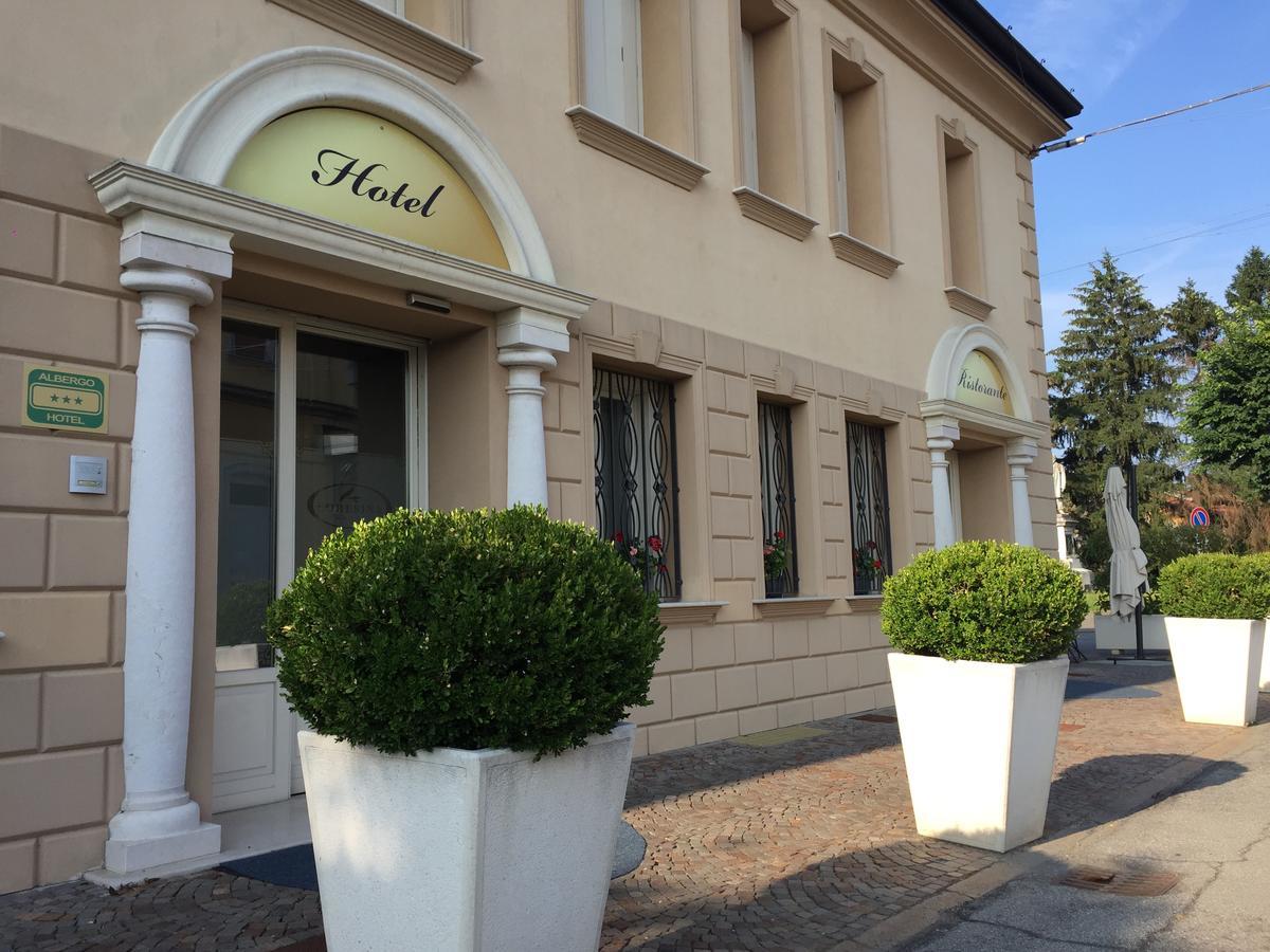 Hotel Soresina Kültér fotó